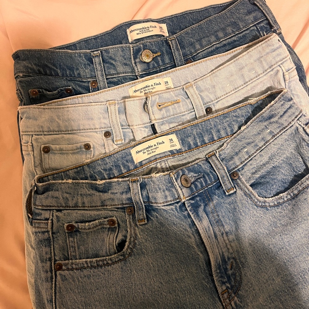 Abercrombie & Fitch Women's humid-Rise Jeans - Mixed Light to Medium Blue Washes